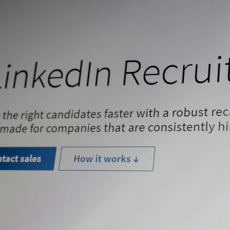 Text on a screen promoting LinkedIn Recruiter for efficient hiring solutions.